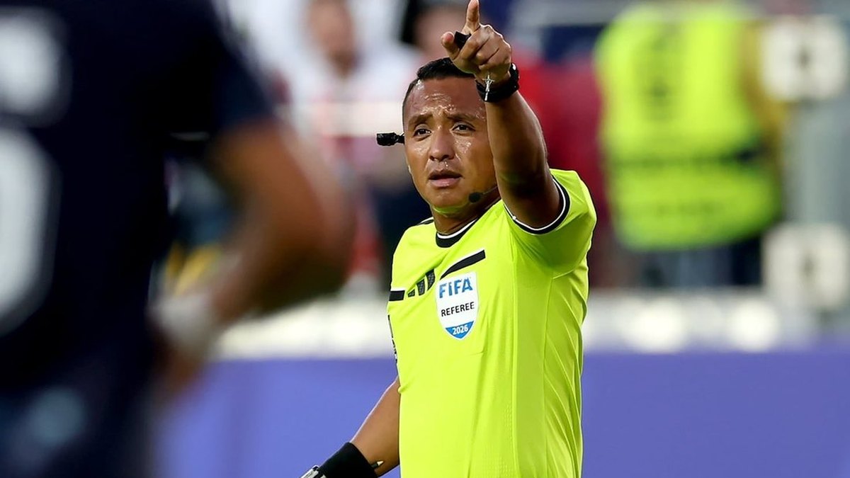 Histórico: Iván Barton será el primer salvadoreño en dirigir una semifinal de un Mundial