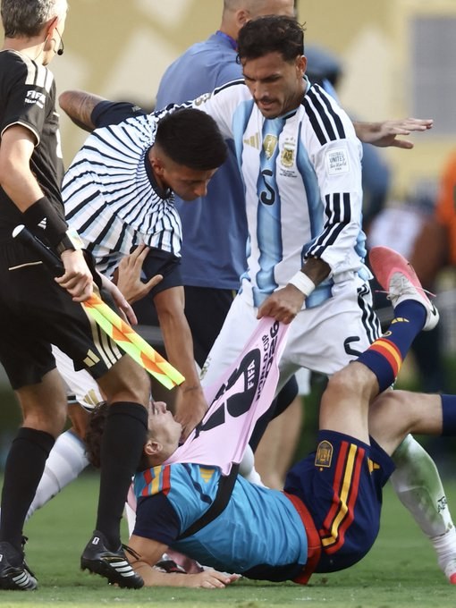 Así comenzó la pelea que manchó la final del Mundial: esto es lo que se sabe